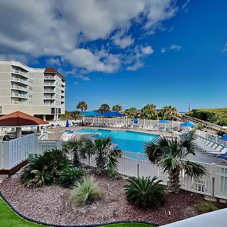 Poolside Paradise